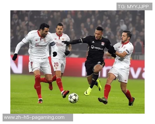 利物浦与赛维利亚激战正酣谁将赢得这场精彩对决的胜利